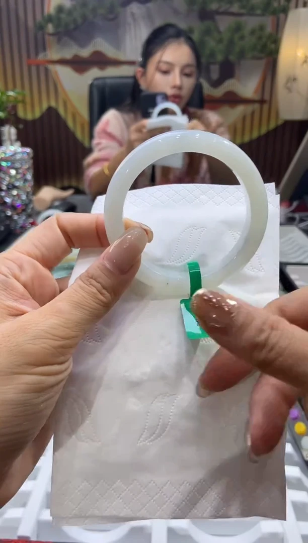 未镶嵌手镯翡翠00009448