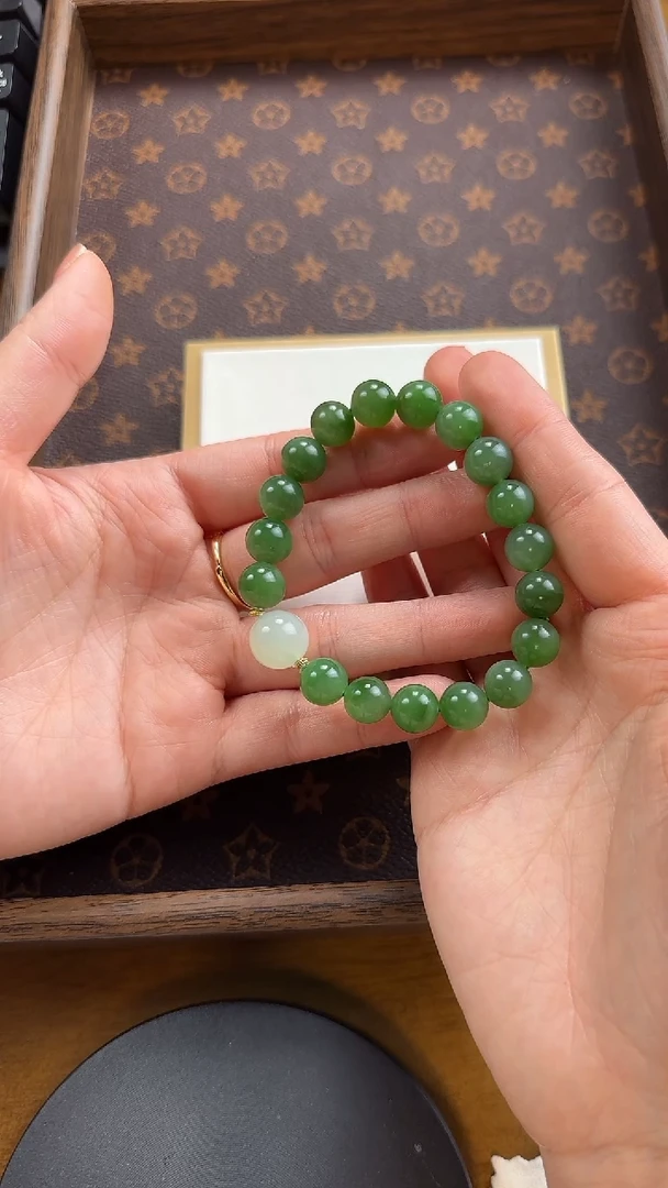 【闪购商品】和田玉手串未镶嵌碧玉手串+18k金
