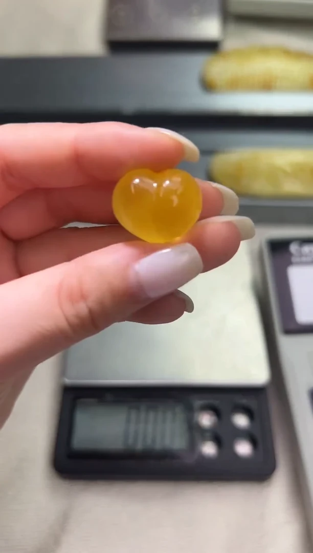 裸石琥珀未镶嵌琥珀蜜蜡吊坠