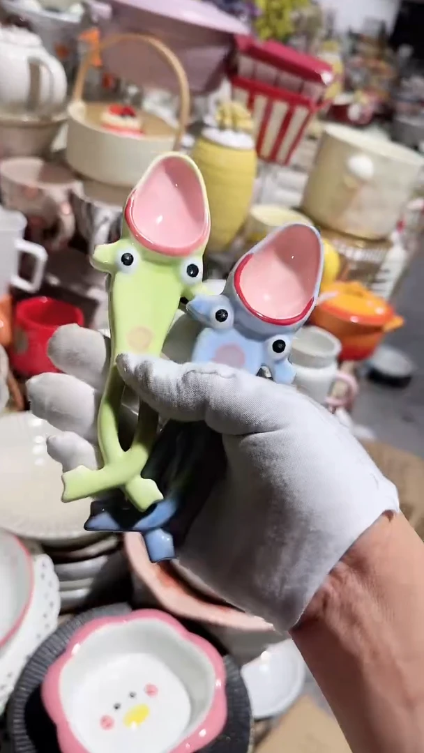 碗2个勺子微瑕 凑满20元包邮