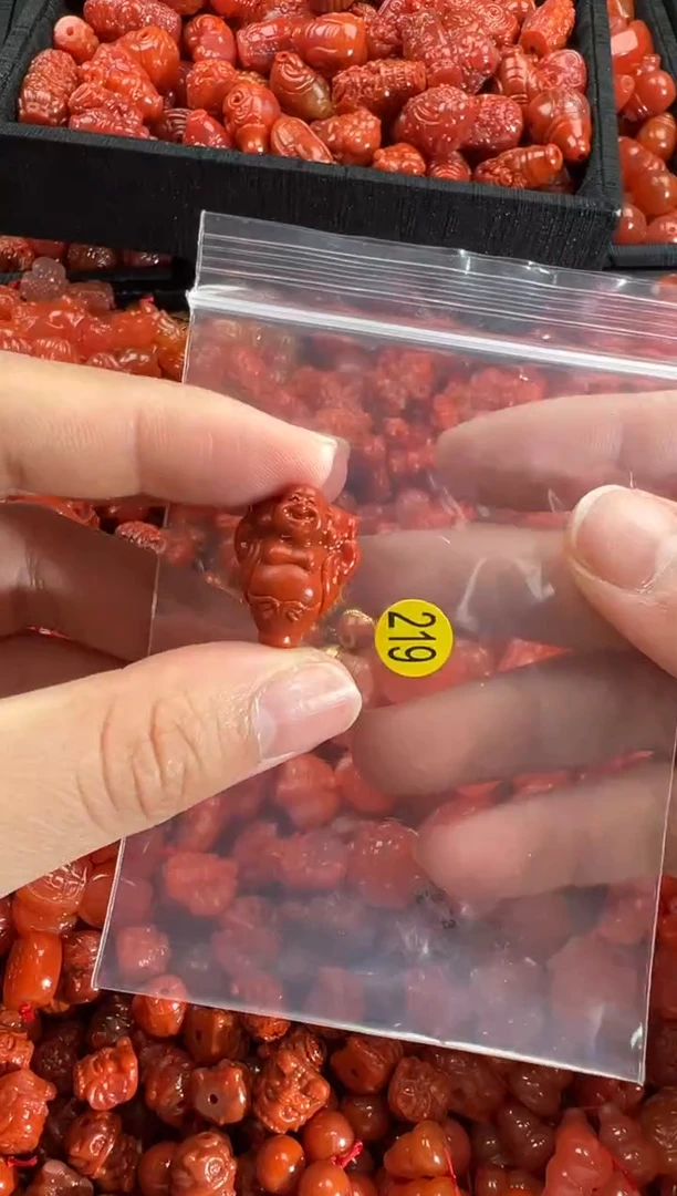 【闪购商品】南红玛瑙颈饰未镶嵌1