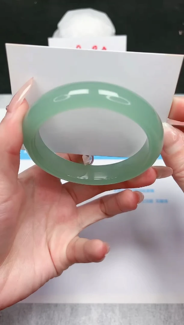 【闪购商品】石英质玉手镯未镶嵌569-62