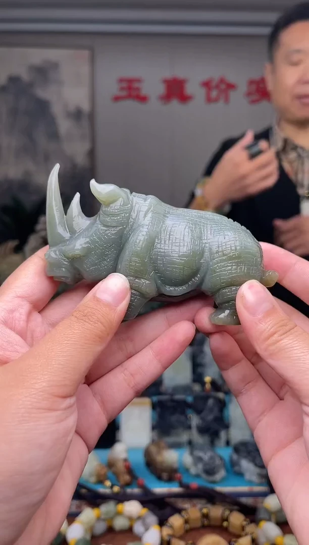 未镶嵌和田玉挂件1