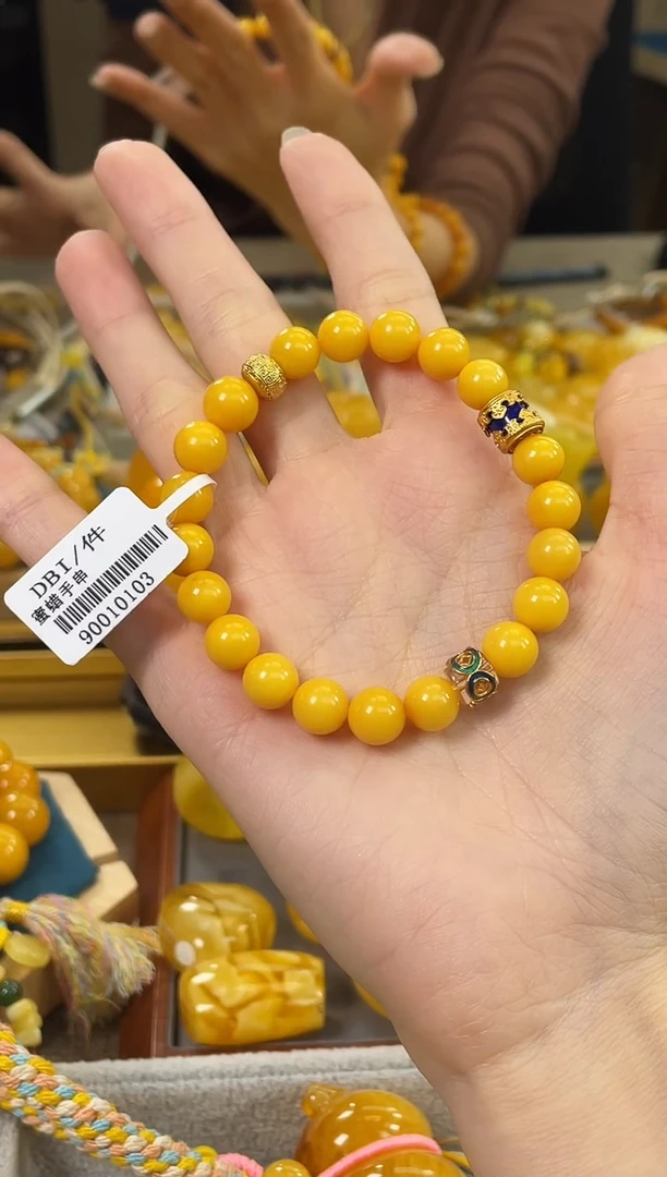 裸石琥珀未镶嵌J31