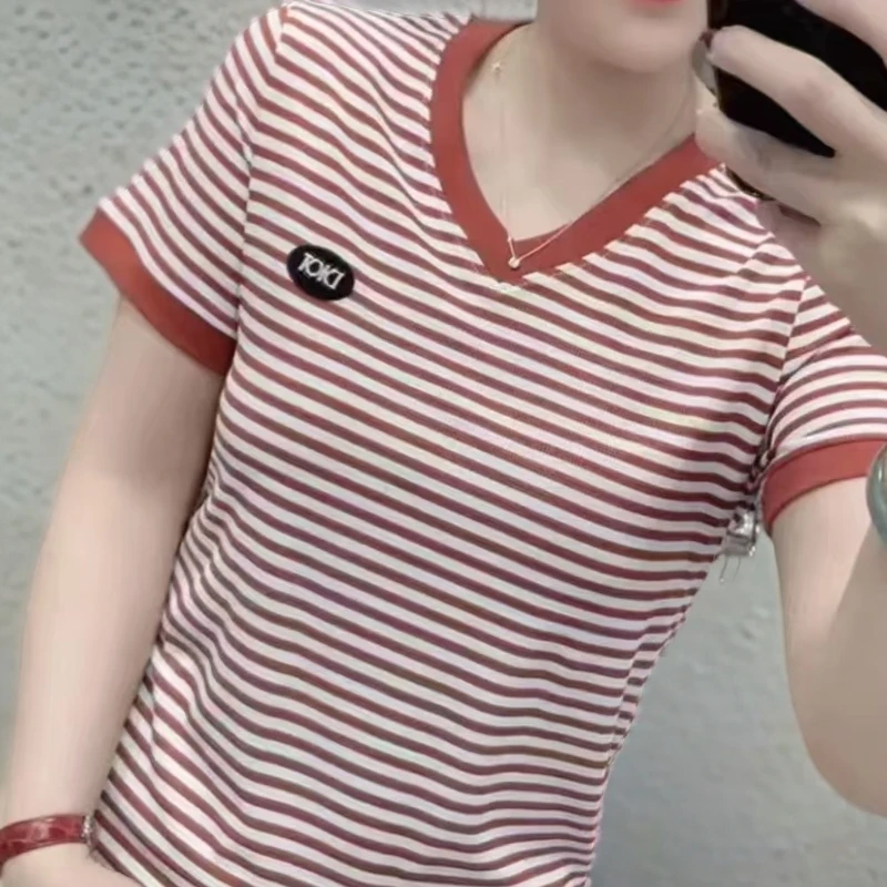 爆款热卖经典条纹短袖