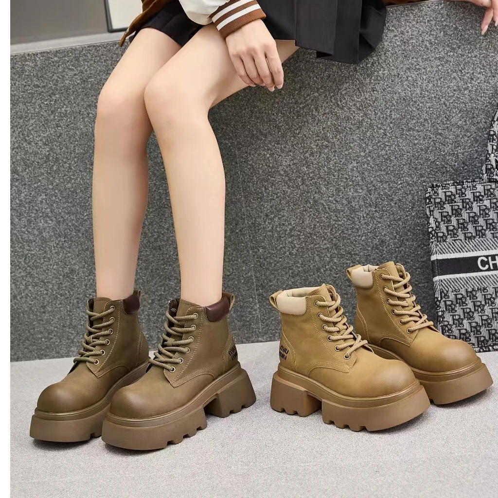 2025走秀款全皮厚底短靴女早春季新款复古美拉德英伦风马丁靴02