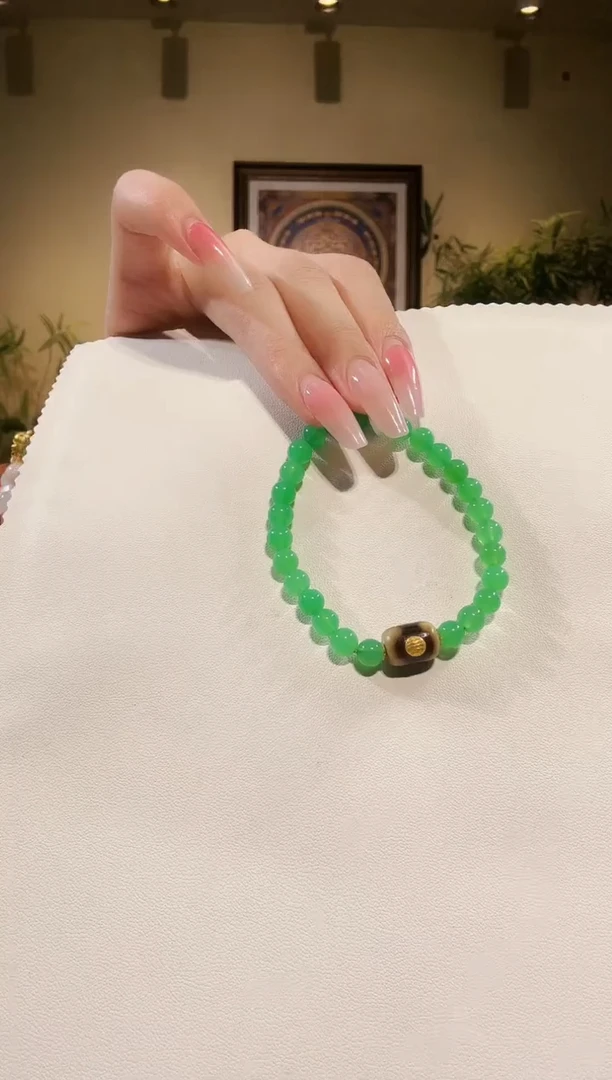 未镶嵌手链石英质玉手链