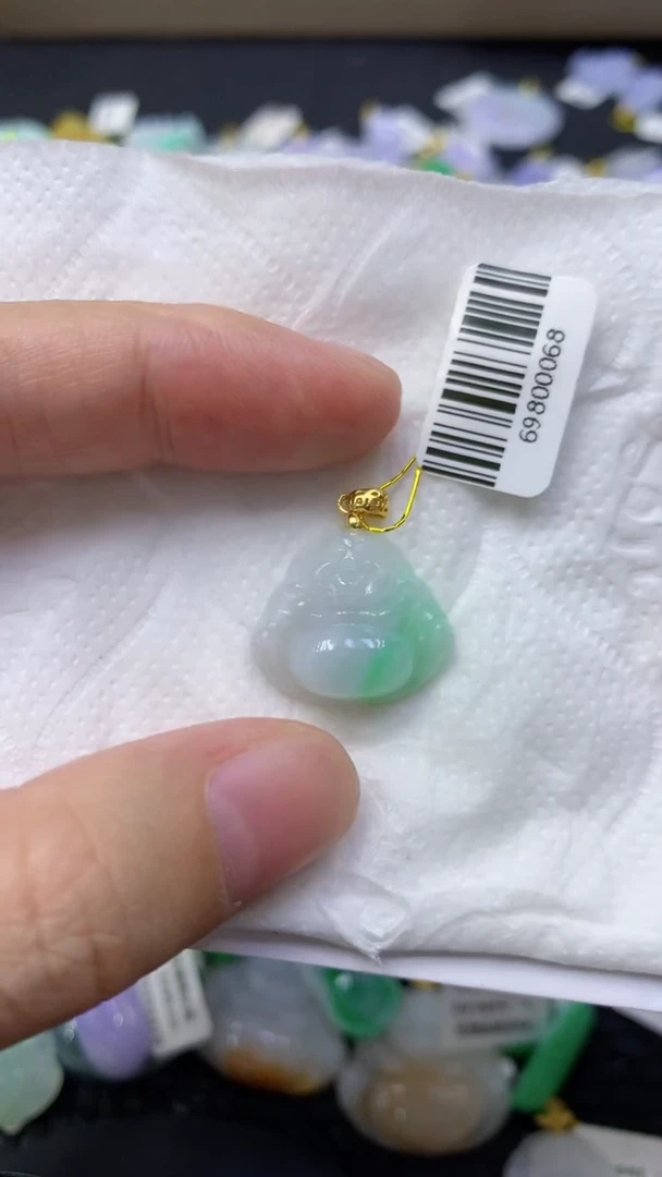 颈饰未镶嵌翡翠天然缅甸翡翠A货