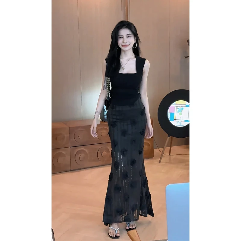 2025夏季新款女法式气质修身方领无袖上衣百搭高腰花朵鱼尾半身裙