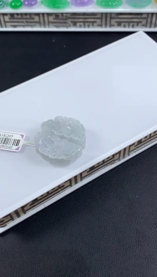 未镶嵌定制翡翠翡翠