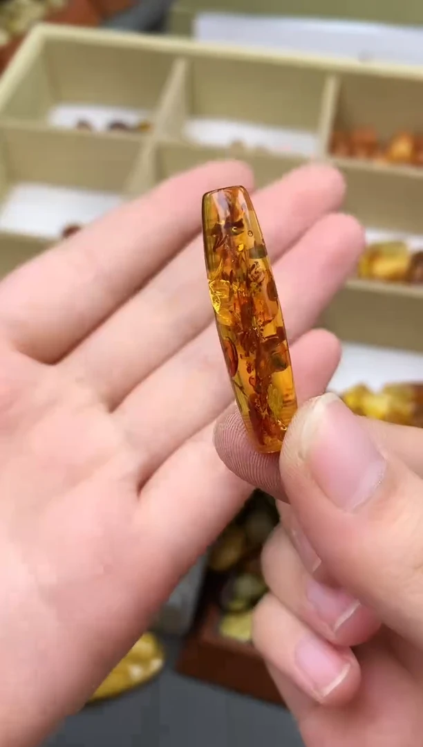 【闪购商品】琥珀珠宝奇石未镶嵌152