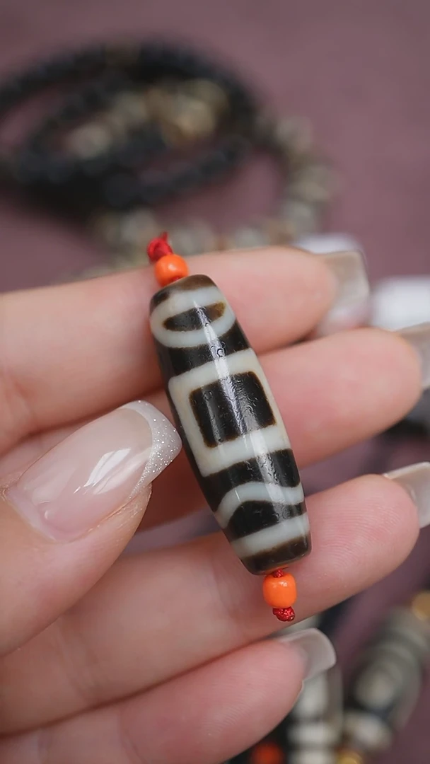 【闪购商品】玛瑙/玉髓颈饰未镶嵌蚀花玛瑙珠定制编绳