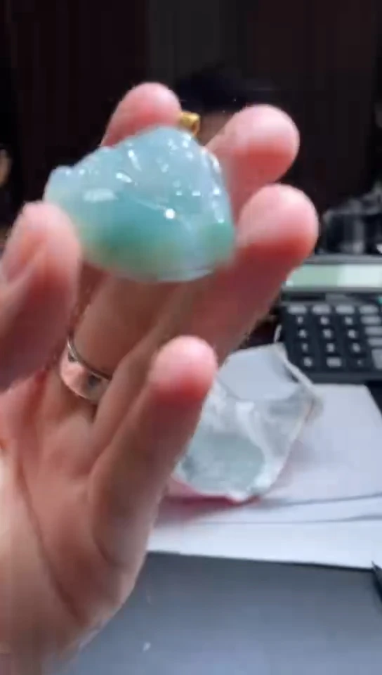 18K金镶嵌挂件翡翠翡翠A货