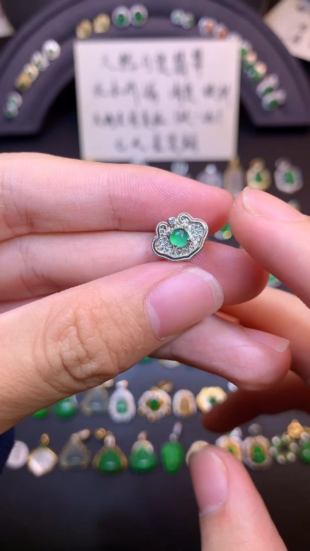 吊坠(不含链)银S925镶嵌翡翠1