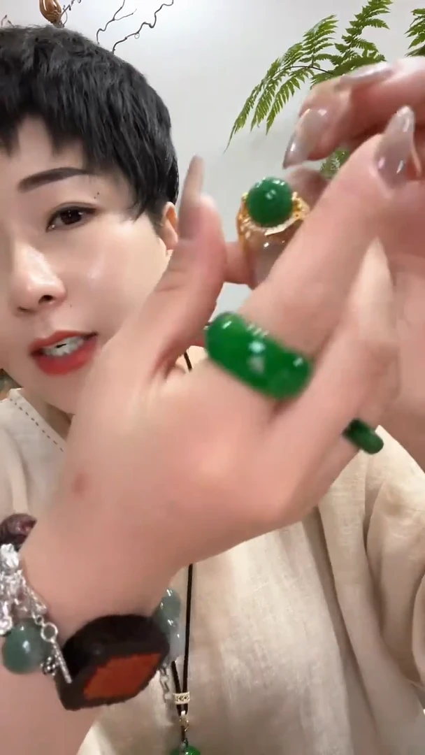 翡翠戒指合金305