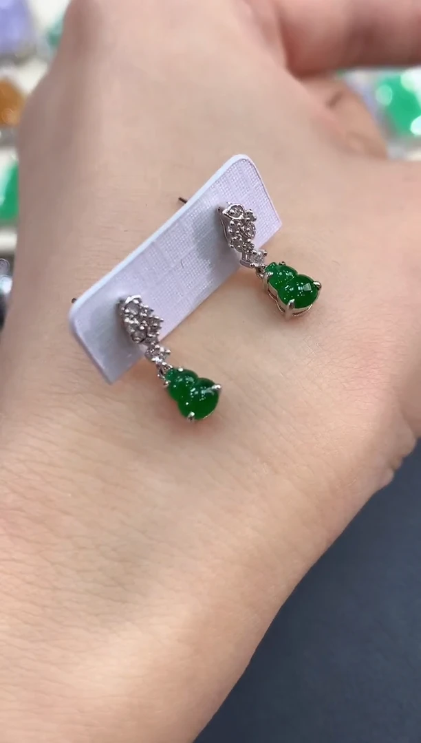 【闪购商品】翡翠耳饰18K金镶嵌B36
