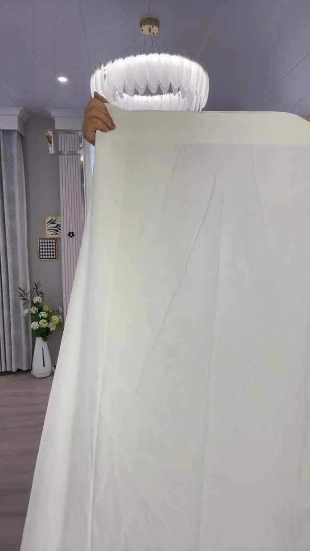 布闪电购商品 61瑕疵6挂钩2.7（晚）