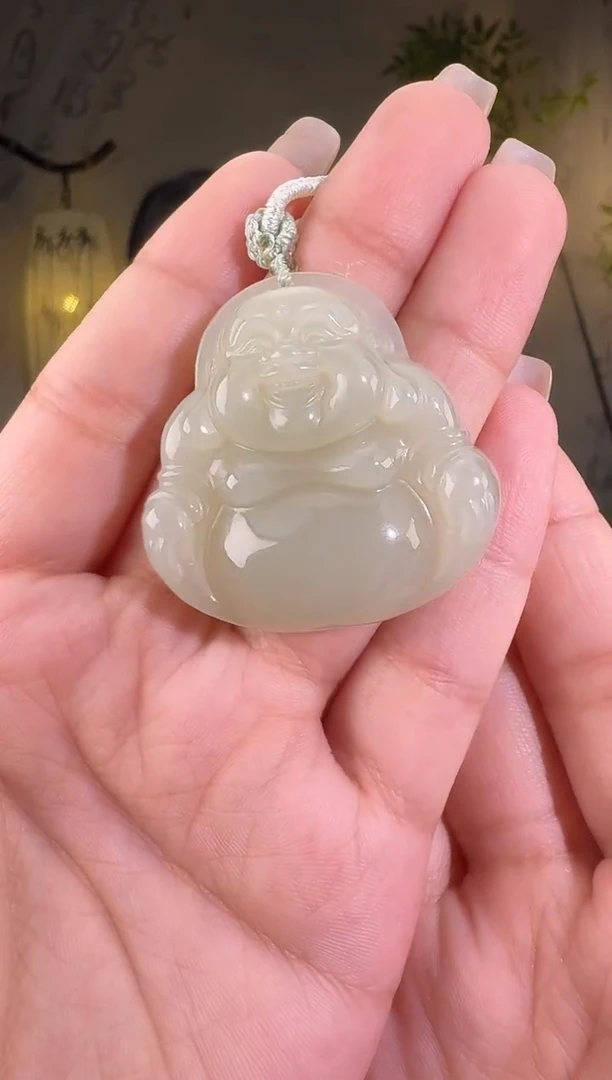 和田玉未镶嵌颈饰40佛公