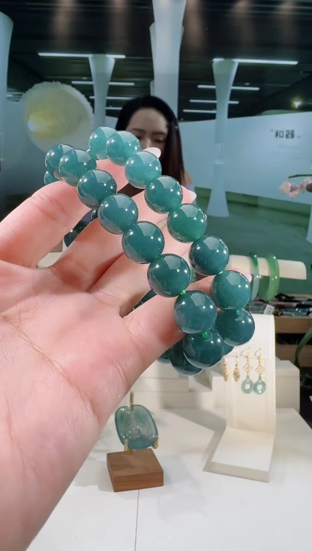 未镶嵌手链翡翠手串多样性发一
