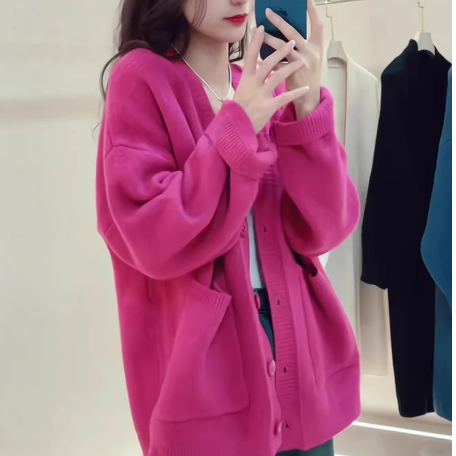 慵懒气质针织开衫纽扣口袋毛衣外套女春秋软糯V领宽松中长款8702