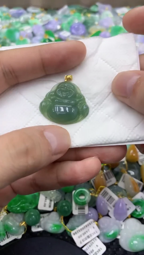 颈饰未镶嵌翡翠天然缅甸翡翠A货