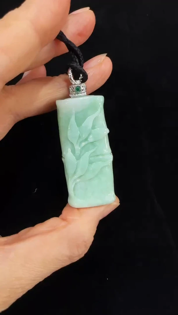 颈饰未镶嵌翡翠国风