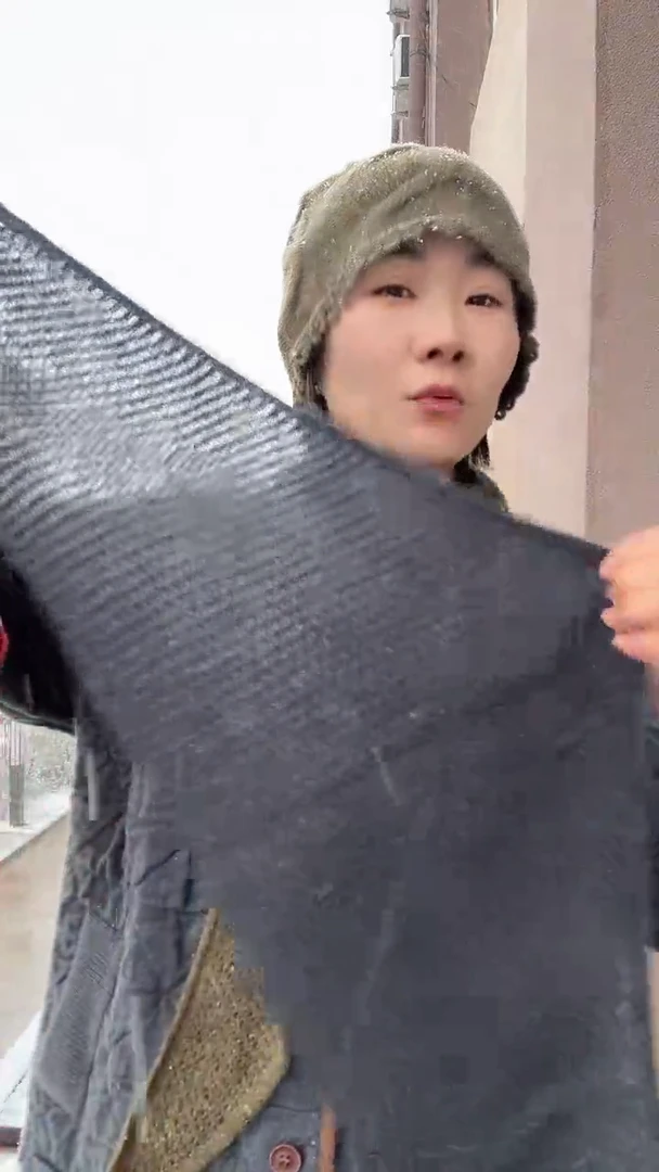 山羊绒100%山羊绒羊绒披肩灰色镂空围巾