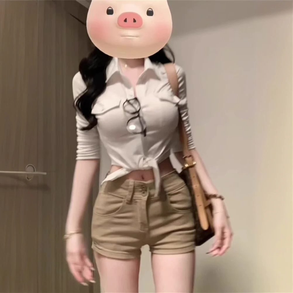 美式辣妹穿搭卡其色辣妹牛仔短裤女2025新款不漏屁屁紧身包臀热裤