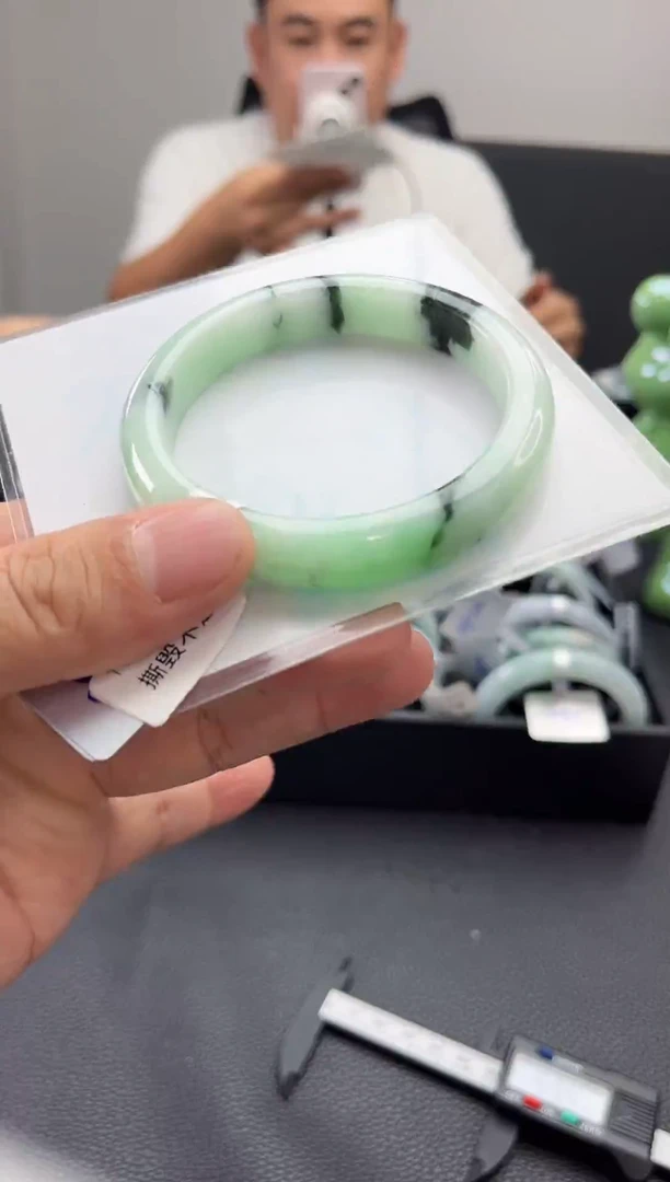 未镶嵌手镯翡翠翡翠15   正圈5960