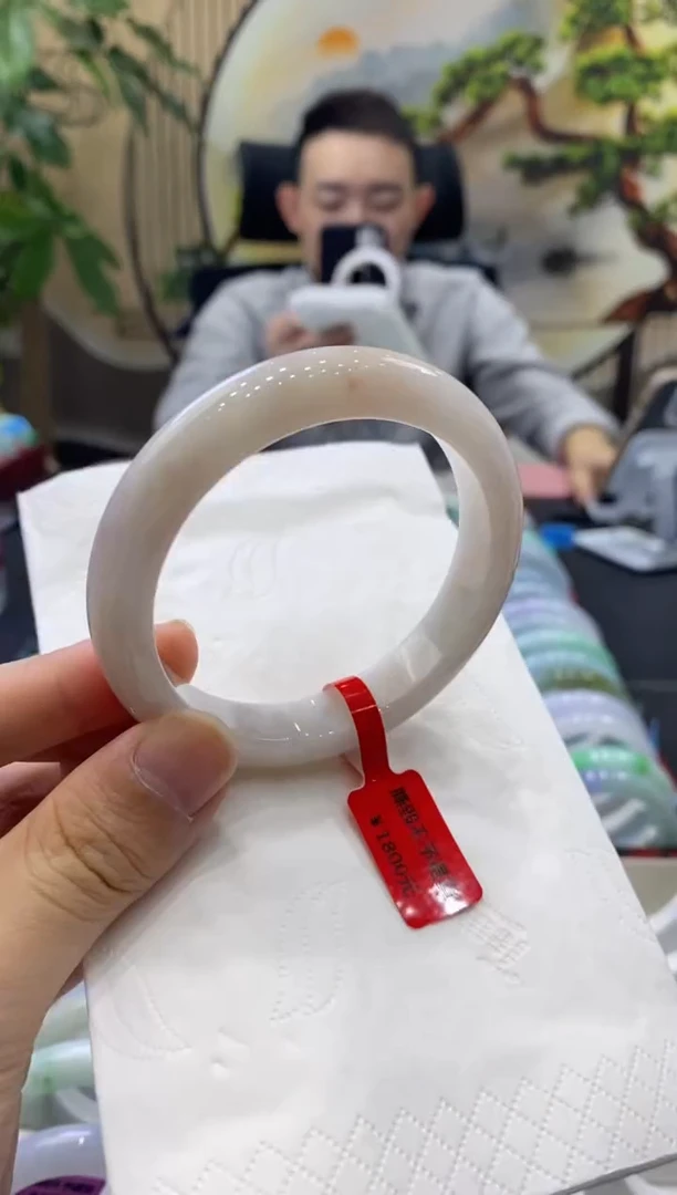 未镶嵌手镯翡翠7359