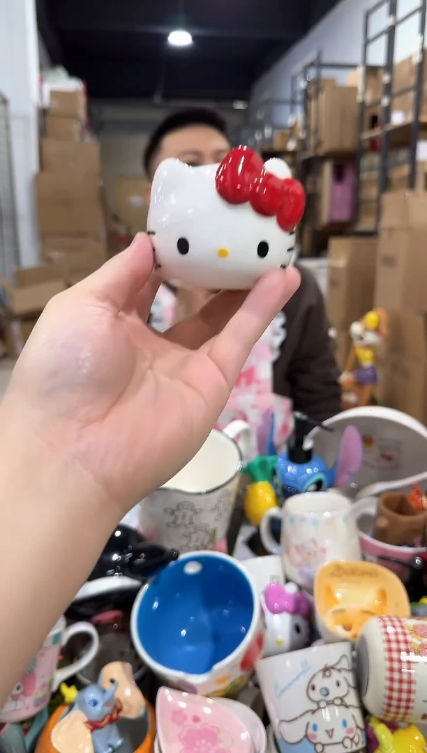 瓷片红色kt猫香薰