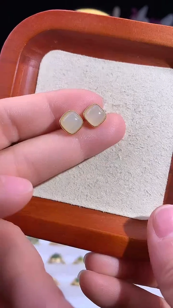 银S925镶嵌和田玉耳钉白玉方糖耳钉