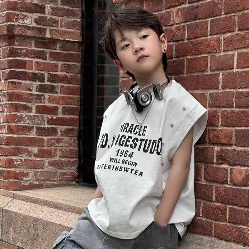 男童短袖T恤2025夏季新款中大童铆钉个性背心坎肩宽松上衣潮