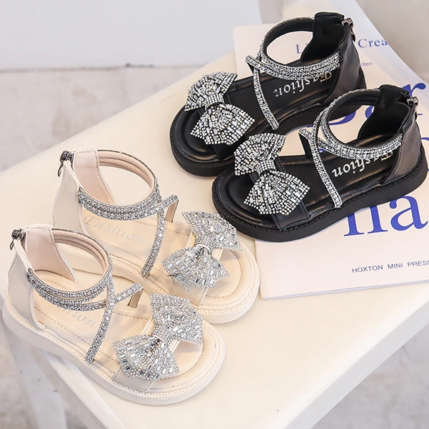 女童凉鞋夏季2025新款儿童公主鞋水钻蝴蝶结女孩罗马鞋洋气沙滩鞋