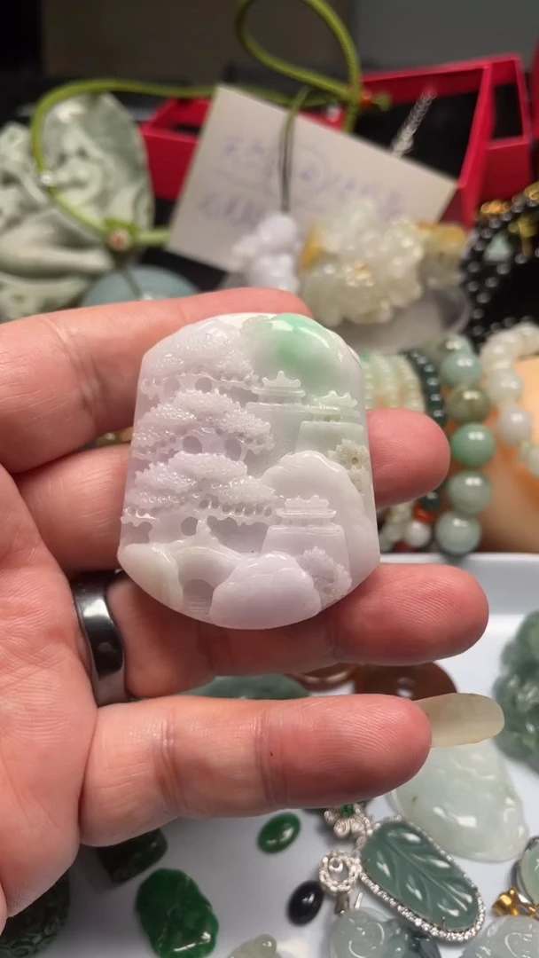 颈饰未镶嵌翡翠天然缅甸翡翠A货