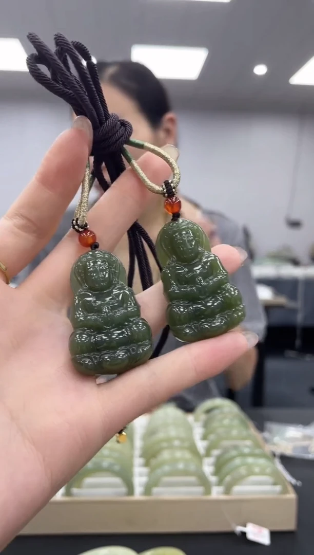 和田玉未镶嵌颈饰多样性拍一发一观音ww