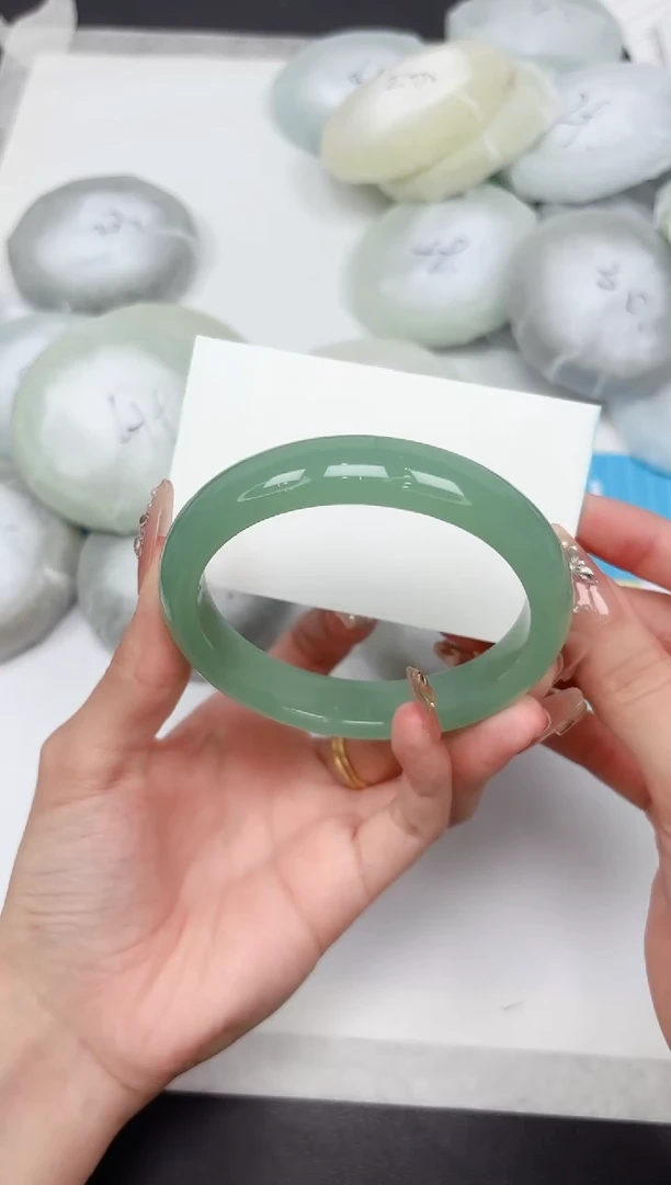 石英质玉手镯未镶嵌349-64.2