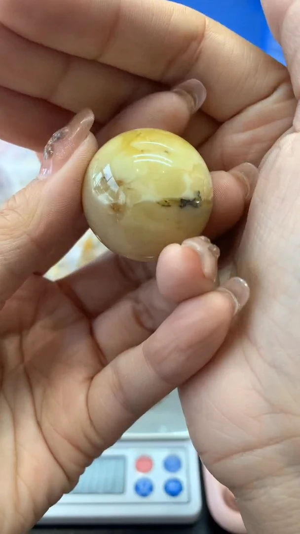 【闪购商品】琥珀珠宝奇石未镶嵌852）4发1