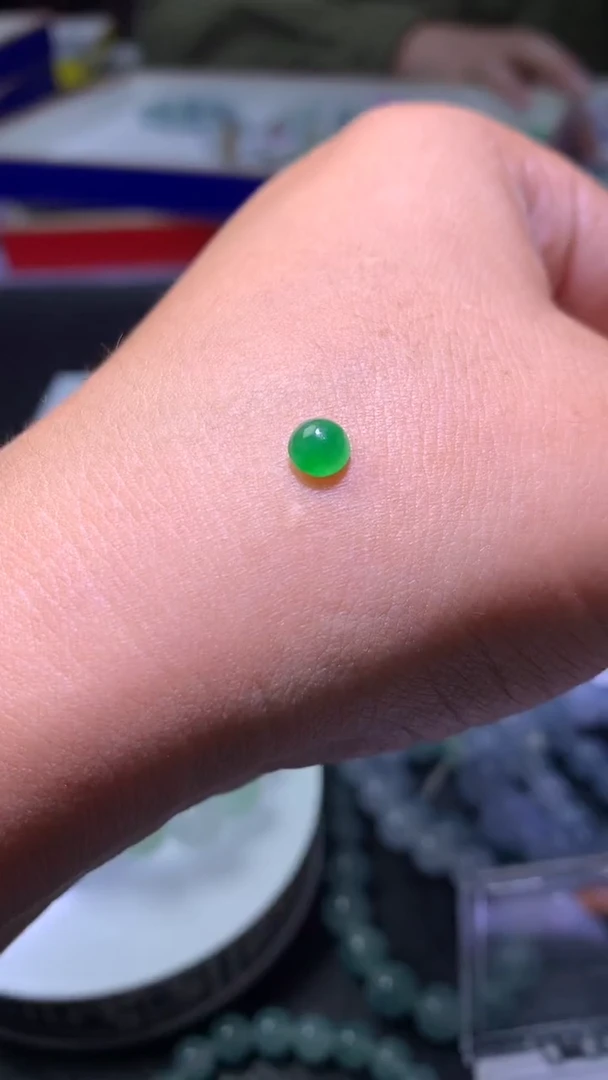 未镶嵌定制翡翠毛货