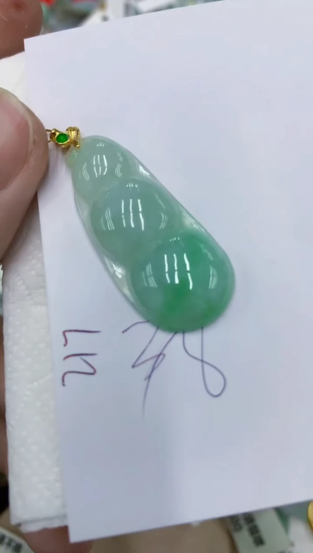 颈饰未镶嵌翡翠11111111111