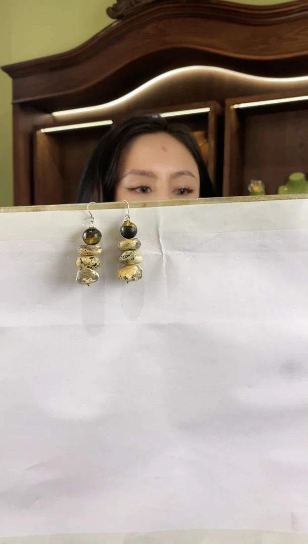 未镶嵌琥珀耳饰多样性发一