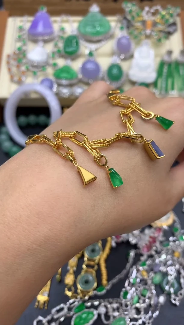 18K金镶嵌手链翡翠586-中国好珍宝