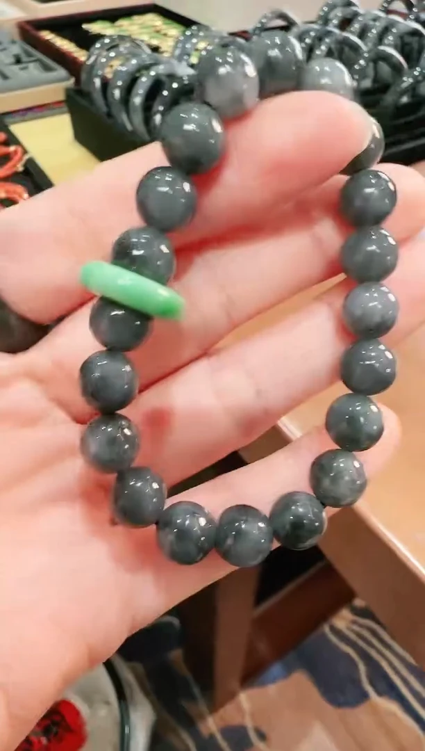 【闪购商品】翡翠颈饰未镶嵌珠串