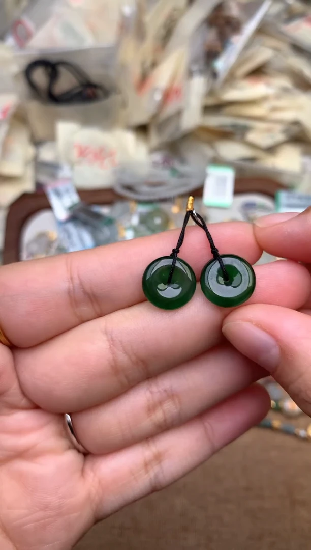 未镶嵌挂件翡翠一