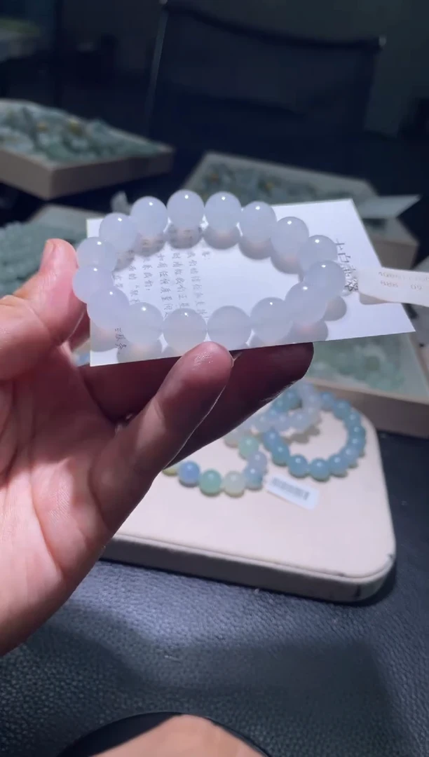 未镶嵌定制翡翠珠串