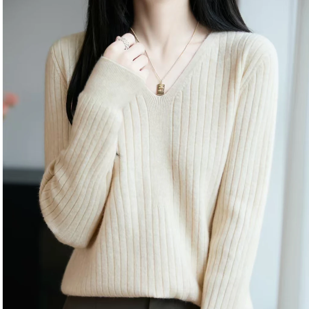 长袖老钱风V领针织纯色毛针织衫洋气时尚气质套头