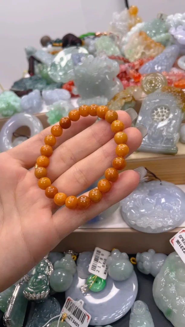 未镶嵌挂件翡翠011