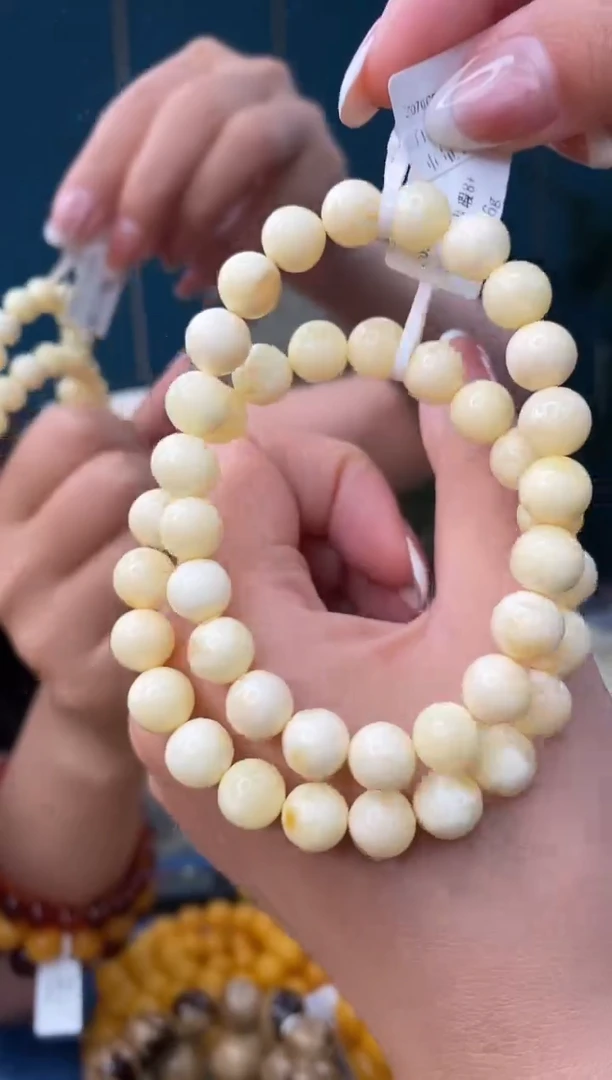 裸石琥珀未镶嵌12/12多样性发其一微瑕23