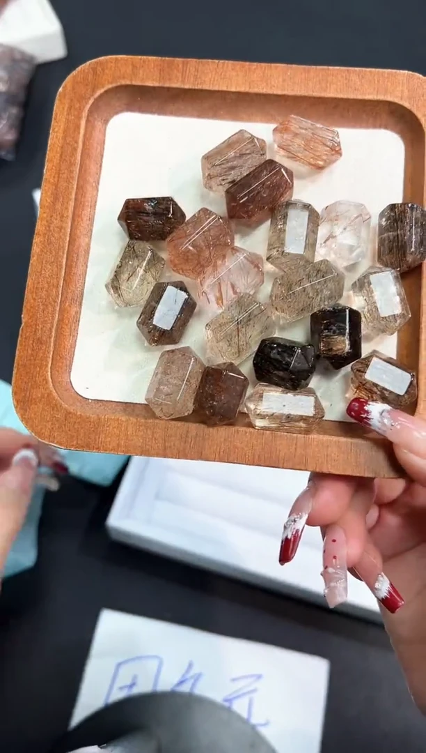 【闪购商品】水晶配件未镶嵌31i多样性发其一/1个默认微瑕