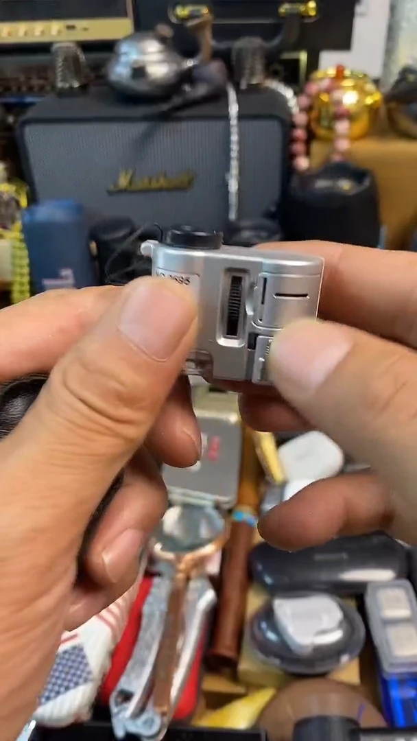 瓷片闪购商品，如图所示